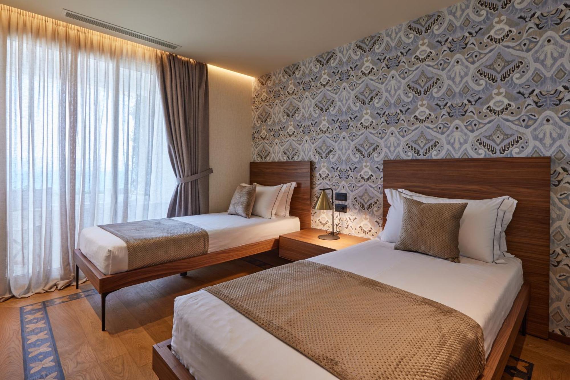 Valis Luxury Hotel Vlorë Exterior foto